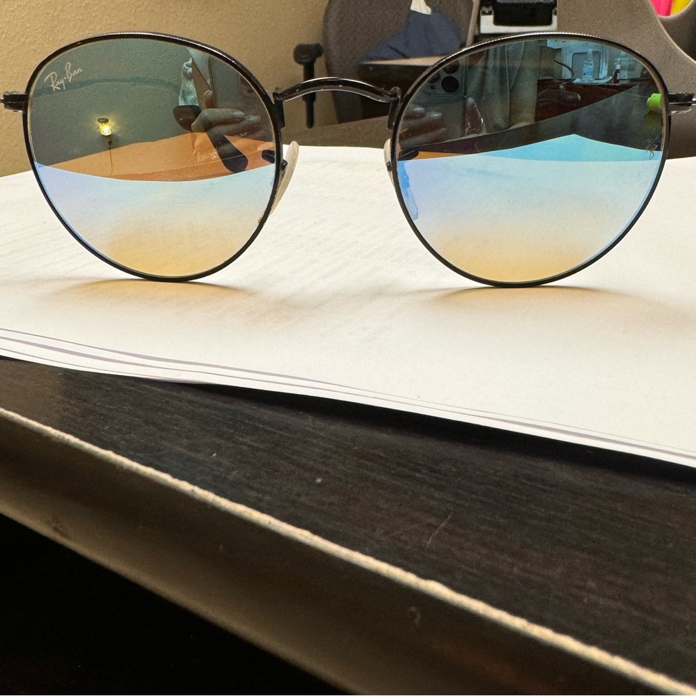 RayBans Round Flash Lens - Picture 6 of 6